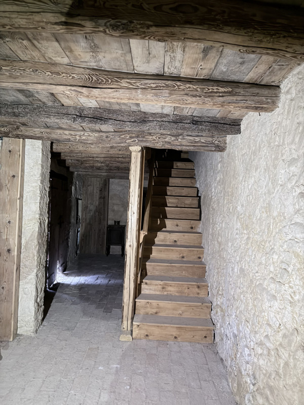 (Per INFO Fabrizio 333 7743912) In un'area di alto valore paesaggistico e storico e a pochissimi ...