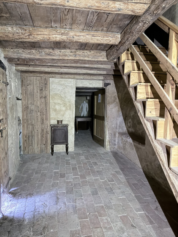 (Per INFO Fabrizio 333 7743912) In un'area di alto valore paesaggistico e storico e a pochissimi ...