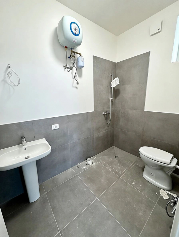 Per informazioni: 375.7062731

EUROMEDIA propone in locazione un interessante immobile a destinaz...