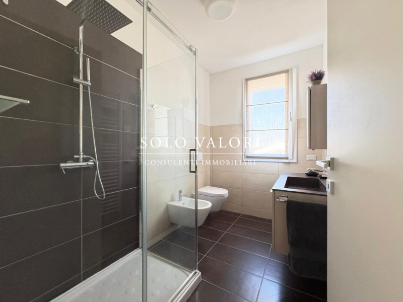 Rif. A915 – Per info 340 2242606 Marco - 331 212 7142 Andrea

APPARTAMENTO AL PIANO PRIMO DUE CAM...