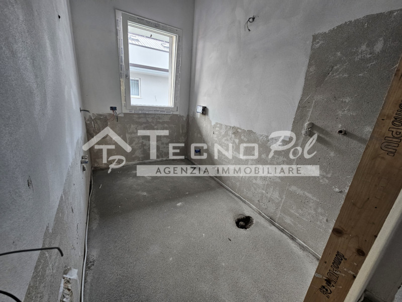 CAMPODARSEGO - Frazione, proponiamo particolare appartamento completamente indipendente su edific...