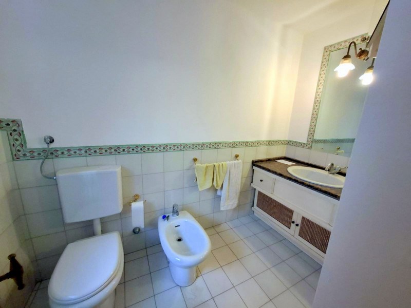 PALAZZETTO INDIPENDENTE IN CENTRO STORICO A PADOVA €.585.000 - rif.GB13-1828
Se stai cercando una...