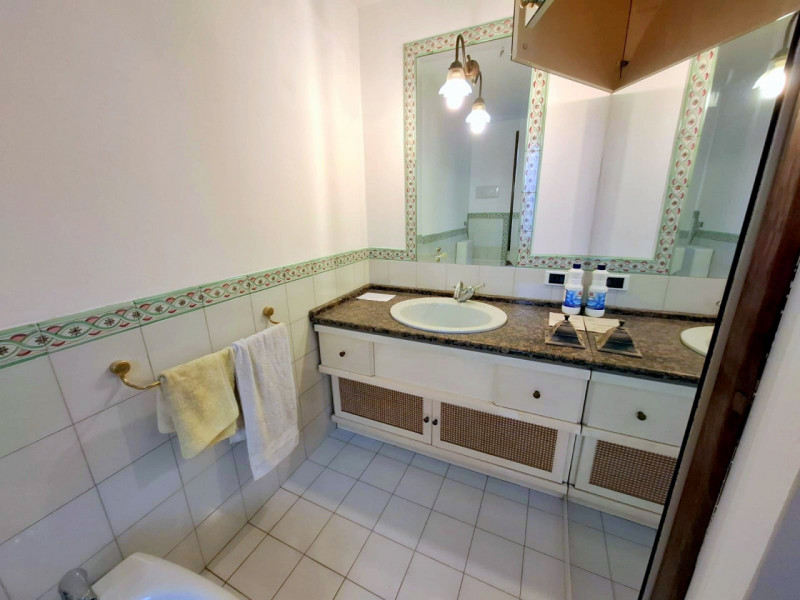 PALAZZETTO INDIPENDENTE IN CENTRO STORICO A PADOVA €.585.000 - rif.GB13-1828

Se stai cercando un...