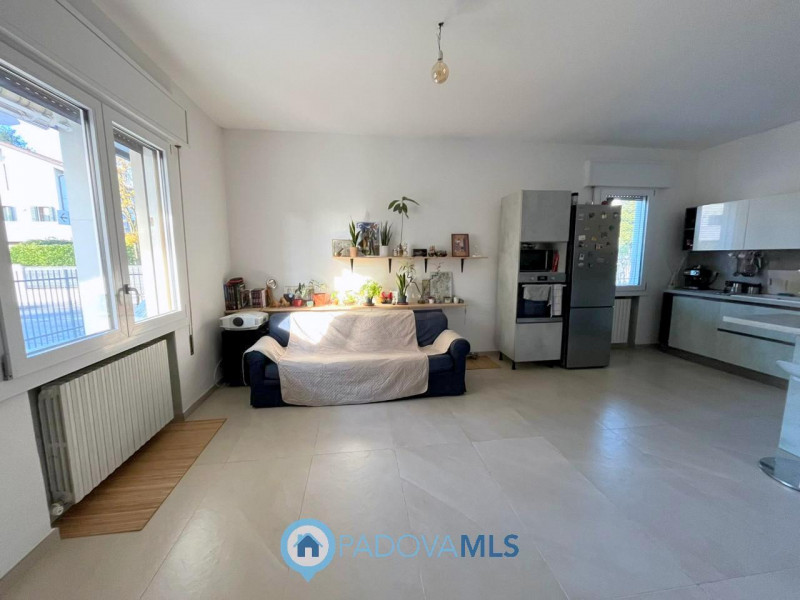 Immobile in esclusiva al Gruppo Padova MLS

Stai cercando una soluzione semi-indipendente, comple...