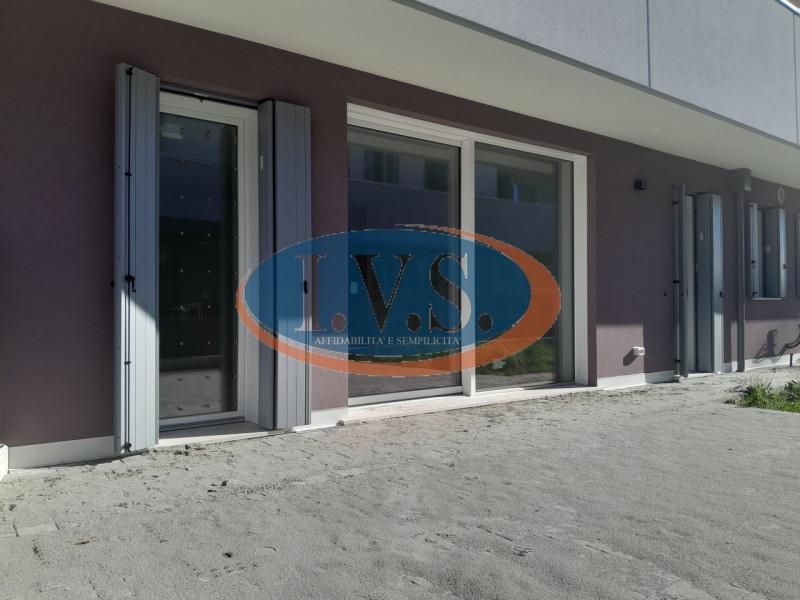 A MONTEGALDA (VI), in una nuova ed esclusiva lottizzazione caratterizzata dalla massima riservate...