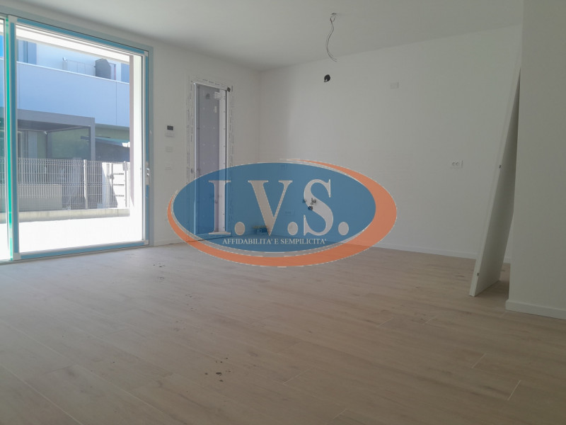 A MONTEGALDA (VI), in una nuova ed esclusiva lottizzazione caratterizzata dalla massima riservate...