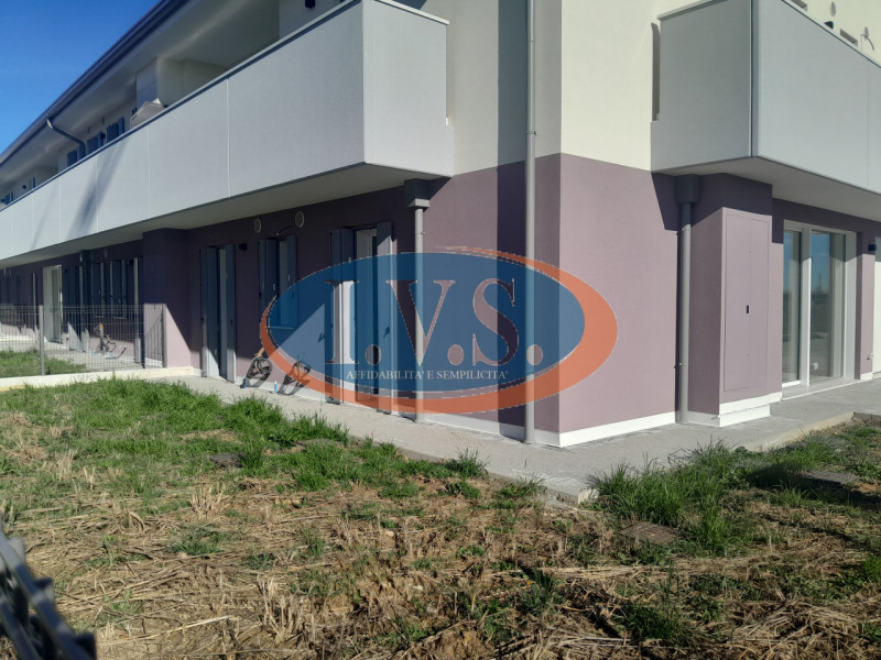 MONTEGALDA (VI) in un contesto di nuova costruzione proponiamo BICAMERE al piano terra, immerso n...