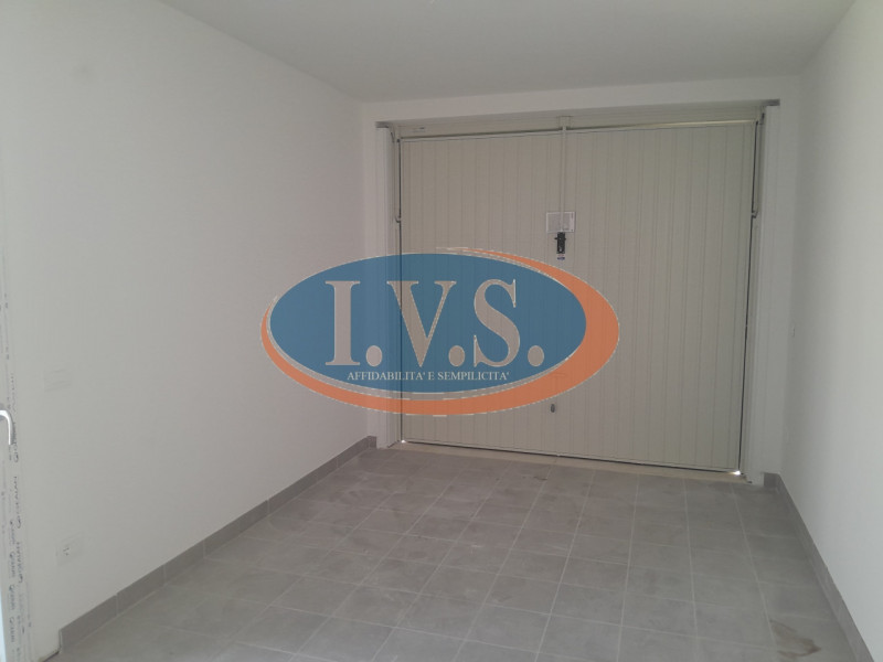 MONTEGALDA (VI) in un contesto di nuova costruzione proponiamo BICAMERE al piano terra, immerso n...