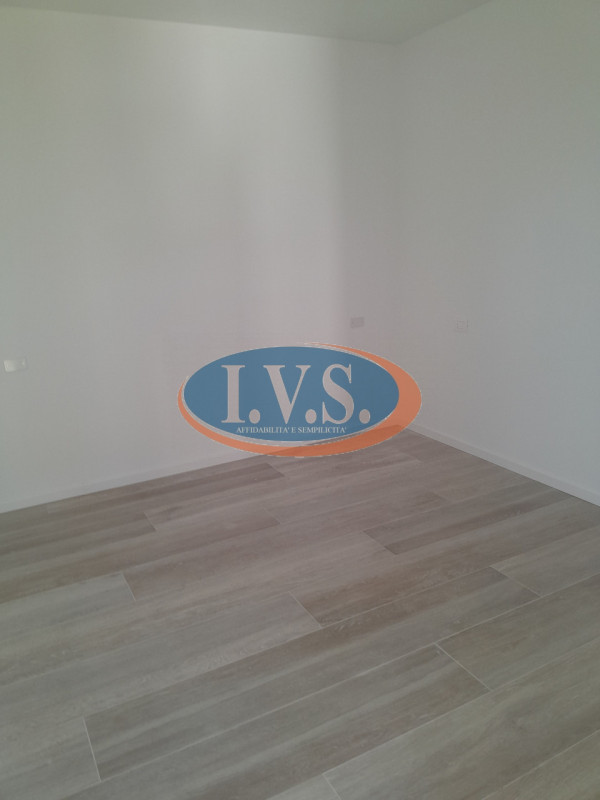 MONTEGALDA (VI) in un contesto di nuova costruzione proponiamo BICAMERE al piano terra, immerso n...