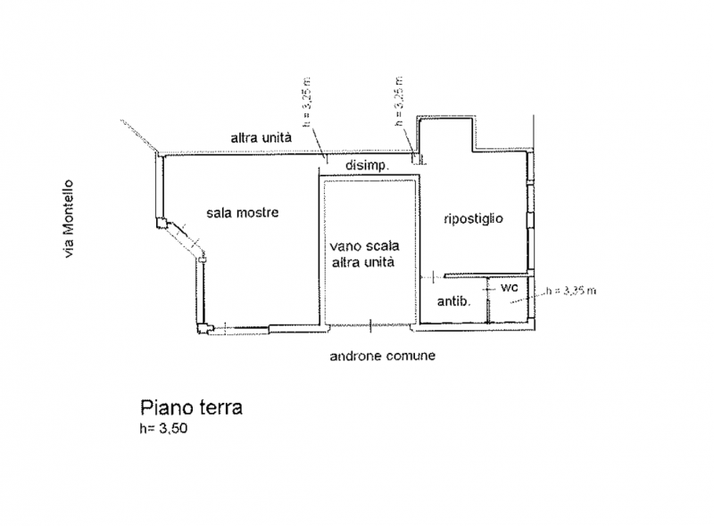 MONTEBELLUNA – NEGOZIO FRONTE STRADA IN ZONA CENTRALE

In posizione centrale e di forte passaggio...