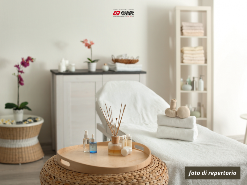 CESSIONE ATTIVITA' DI CENTRO ESTETICO BEN AVVIATO - Rif.8351

In zona Ovest trattiamo la cessione...