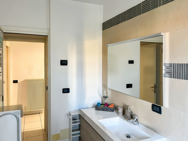 (Per INFO Vittorio 3517343301) A due passi dal cuore di Pieve di Soligo proponiamo in vendita app...