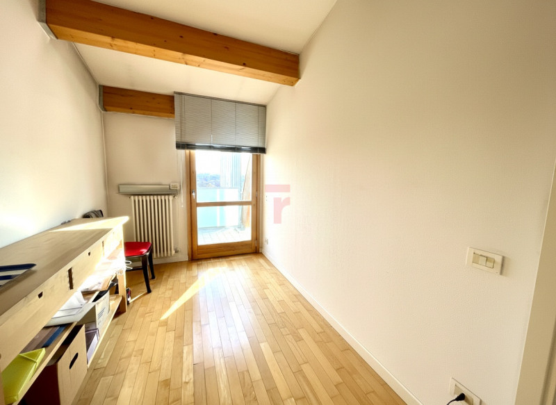 Nel cuore di Voltabarozzo proponiamo in vendita un appartamento del 2005, inserito in un contesto...