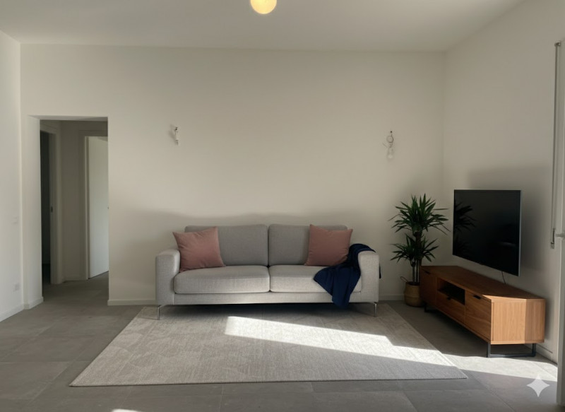 Scopri questo splendido appartamento bicamere situato nel cuore di Santa Bertilla. Completamente ...