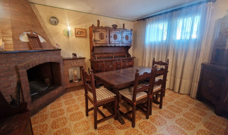 COME TORNARE A RESPIRARE CON QUESTA BIFAMILIARE!

La facevi anche tu da bambino quella cosa che d...