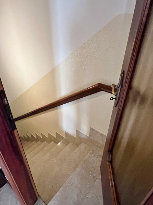 CASA SINGOLA CON AMPIO GIARDINO NEL CUORE DI SOVIZZO - RIF. 8353
In posizione centralissima a Sov...