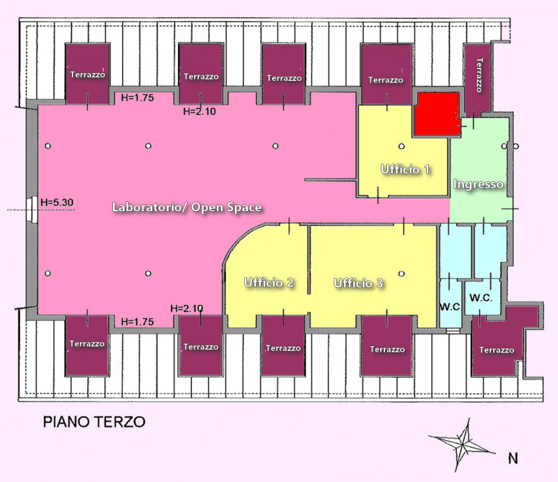 Scopri un'opportunità unica di affittare un ampio ufficio situato nel cuore della zona Vicenza Ov...