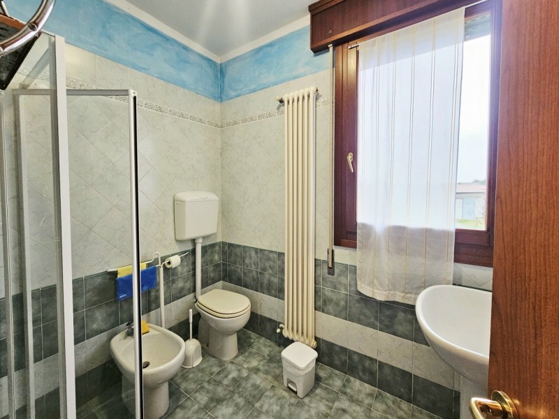 A Urbana, proponiamo in vendita per investimento, mini appartamento al secondo piano, ubicato in ...