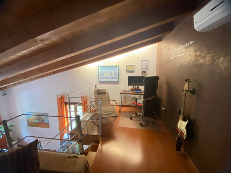 Duplex di Design:  in Residence Esclusivo
Proponiamo un midi appartamento su due livelli situato ...