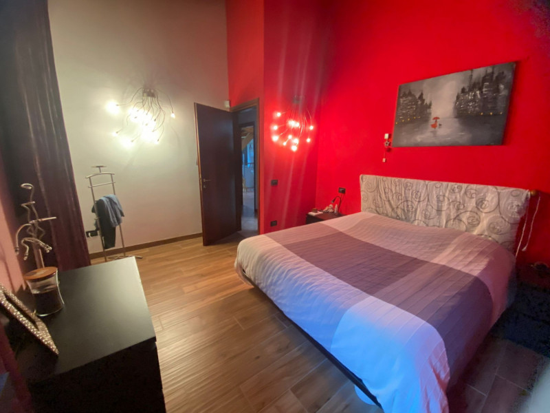 Duplex di Design:  in Residence Esclusivo
Proponiamo un midi appartamento su due livelli situato ...