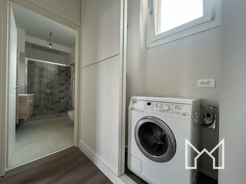 BASSANO- Situato nel pieno centro storico, in una delle vie principali, proponiamo bicamere al se...