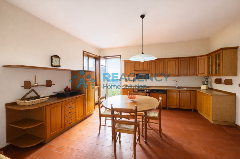 ISOLA VICENTINA - ZONA COLLINARE

Stai cercando una villa esclusiva vicino alla Città ma con vist...