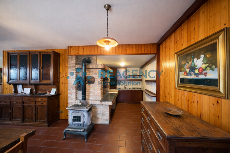 ISOLA VICENTINA - ZONA COLLINARE

Stai cercando una villa esclusiva vicino alla Città ma con vist...