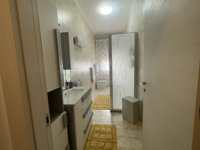 Proponiamo in vendita ad Ospedaletto Euganeo abitazione su due livelli, comoda ai servizi princip...