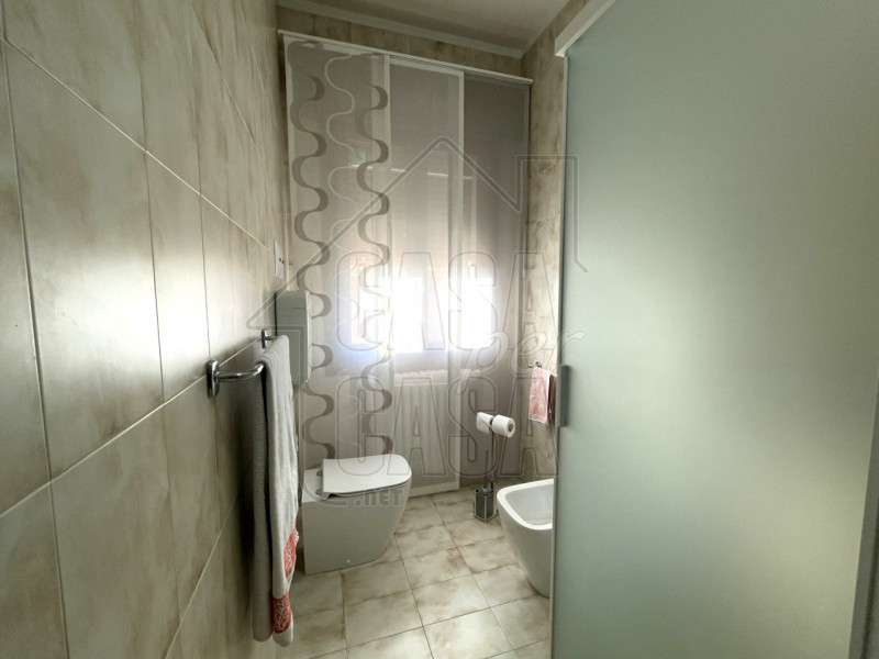 Proponiamo in vendita ad Ospedaletto Euganeo abitazione su due livelli, comoda ai servizi princip...