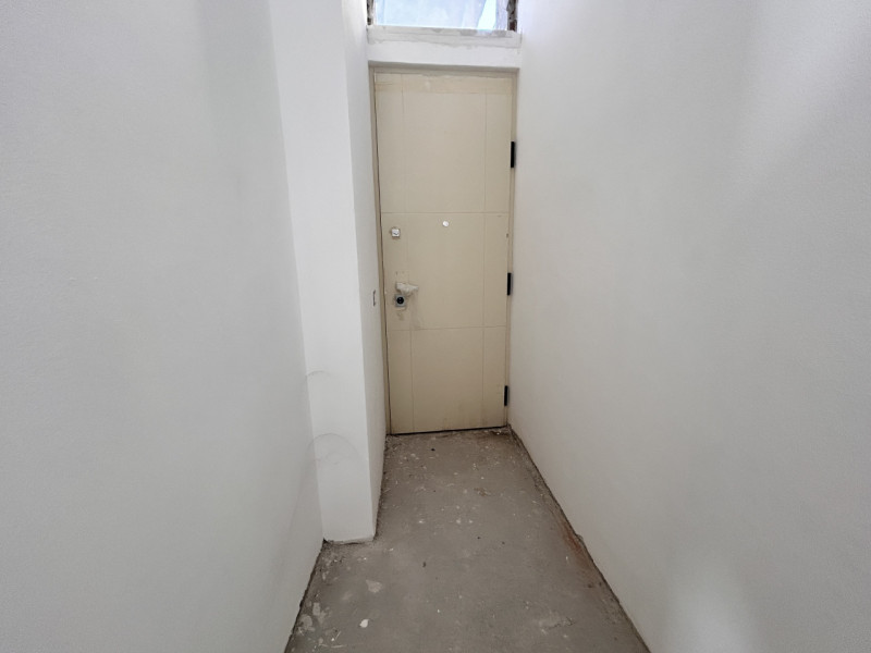 In posizione interna rispetto a Viale Trieste, quindi tranquilla e riservata ma comoda a tutti i ...