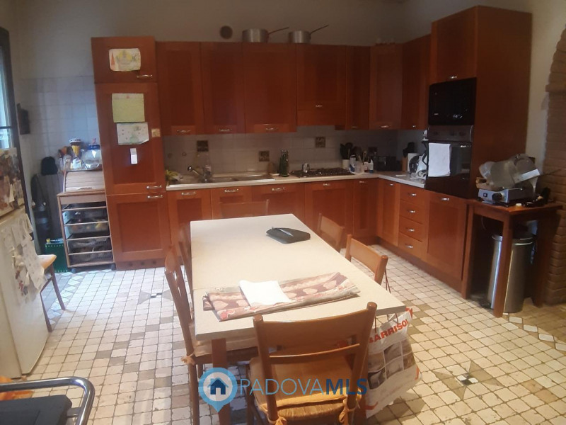 Monselice centro vendesi casa singola

Immobile in esclusiva al Gruppo Padova MLS

Nel centro di ...