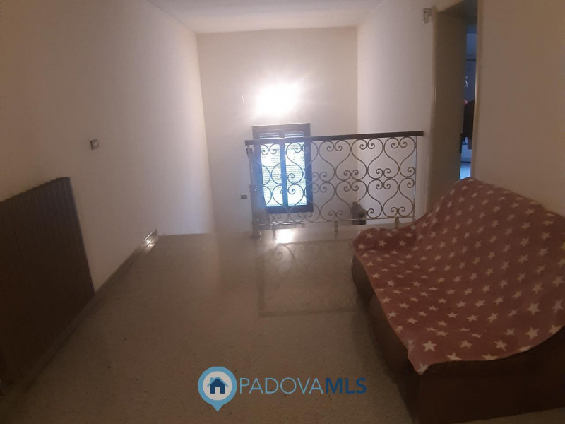 Monselice centro vendesi casa singola

Immobile in esclusiva al Gruppo Padova MLS

Nel centro di ...