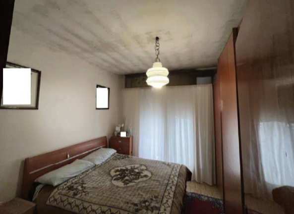 RIF. A.A.374-22

Vendesi all'asta - casa a schiera centrale su 2 livelli in data 26 marzo 2026

D...