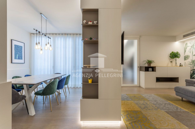 Nel cuore del centro storico di Vicenza, all’interno di un prestigioso palazzo monumentale comple...