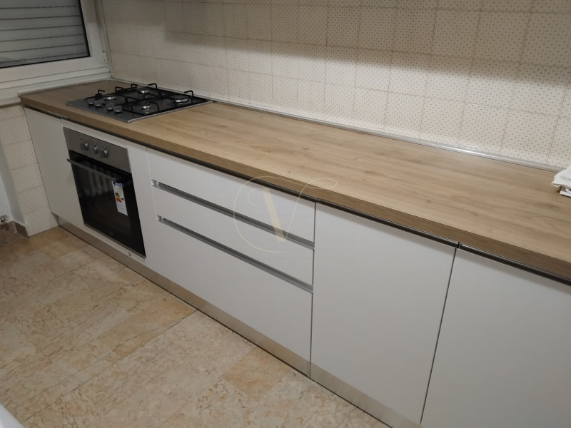 VICENZA - CENTRO STORICO - NO ZTL - BICAMERE CON ASCENSORE

VICENZA - CENTRO STORICO - NO ZTL: sc...