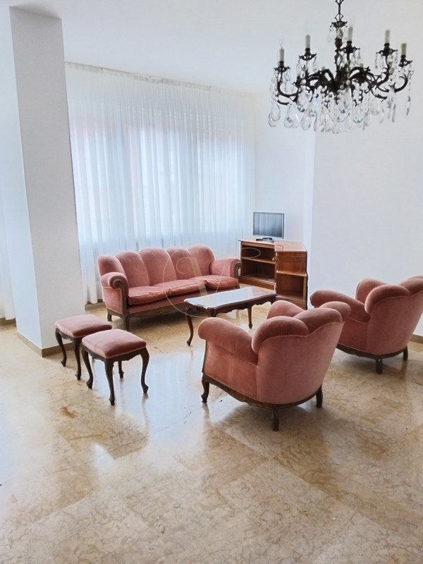 VICENZA - CENTRO STORICO - NO ZTL - BICAMERE CON ASCENSORE

VICENZA - CENTRO STORICO - NO ZTL: sc...