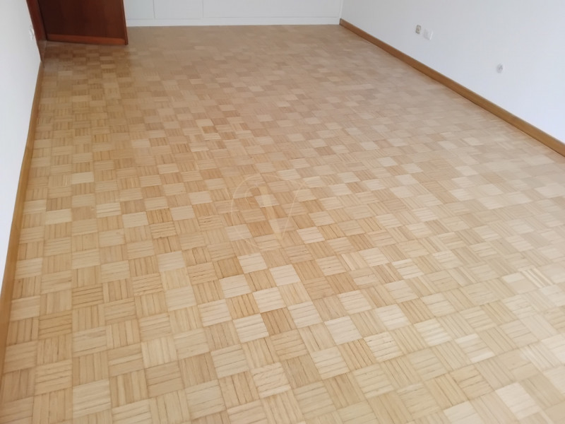 VICENZA - CENTRO STORICO - NO ZTL - BICAMERE CON ASCENSORE

VICENZA - CENTRO STORICO - NO ZTL: sc...