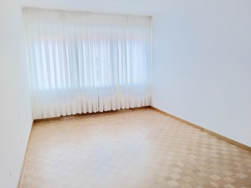 VICENZA - CENTRO STORICO - NO ZTL - BICAMERE CON ASCENSORE

VICENZA - CENTRO STORICO - NO ZTL: sc...