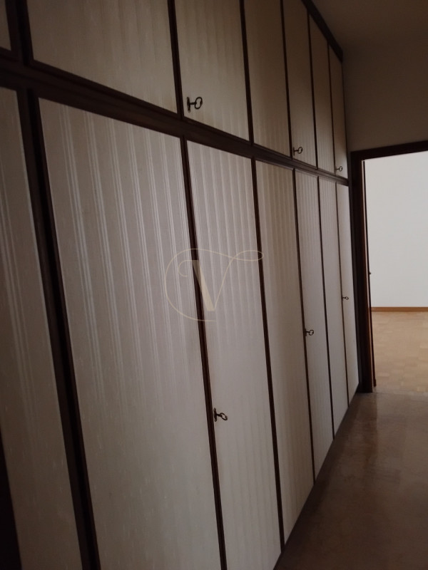 VICENZA - CENTRO STORICO - NO ZTL - BICAMERE CON ASCENSORE

VICENZA - CENTRO STORICO - NO ZTL: sc...