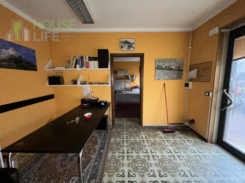 VALLI DEL PASUBIO: in posizione centrale, CASA SINGOLA composta da un tricamere al primo piano, n...