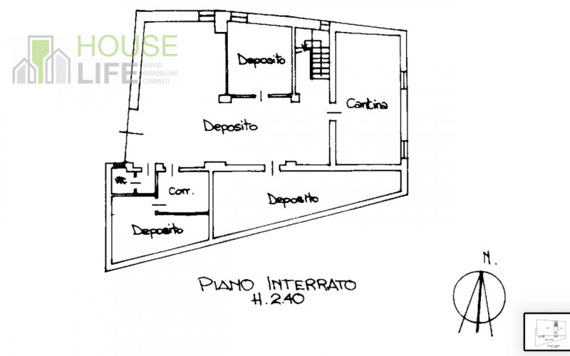 VALLI DEL PASUBIO: in posizione centrale, CASA SINGOLA composta da un tricamere al primo piano, n...