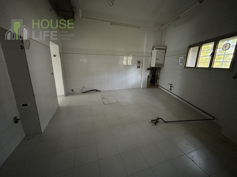 TORREBELVICINO: APPARTAMENTO BICAMERE attualmente locato al primo piano con grande locale commerc...