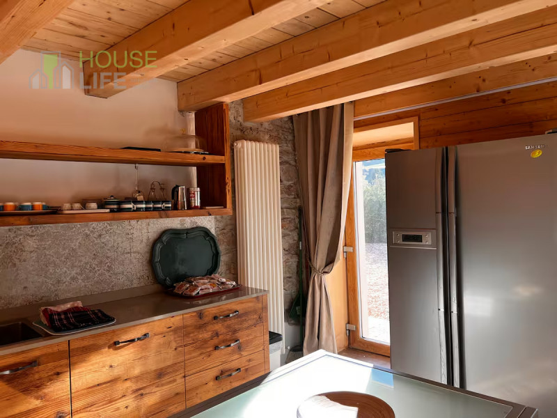 ROANA - TRESCHE CONCA - ELEGANTE CHALET DI MONTAGNA quadrilocale, tre-quattro camere, tre bagni, ...