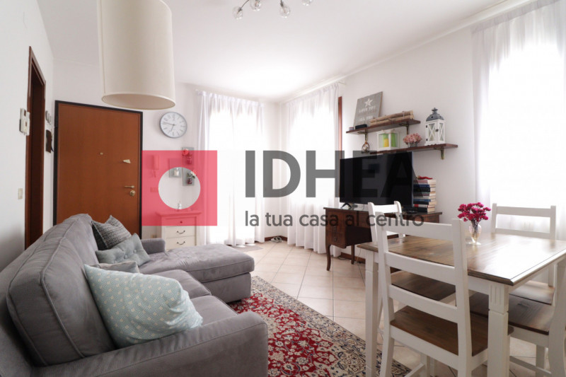 CATENA - VILLORBA
RIF"NSV7"

L'agenzia IDHEA di Villorba propone in vendita in esclusiva questo a...