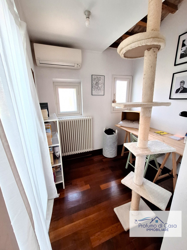 CENTRO STORICO - In ottima posizione comoda a tutti i principali servizi proponiamo elegante appa...