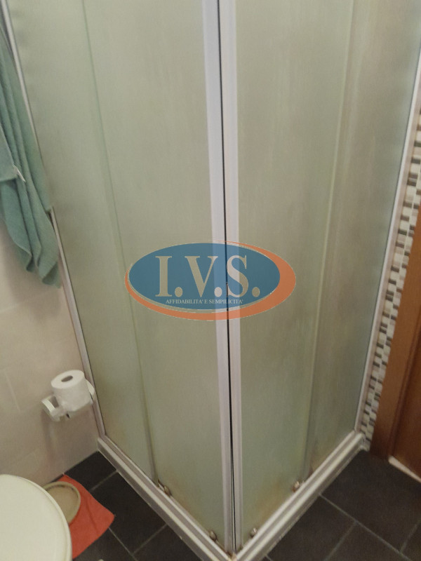 CASTEGNERO (VI): Situata in un quartiere residenziale tranquillo, proponiamo PORZIONE DI QUADRIFA...