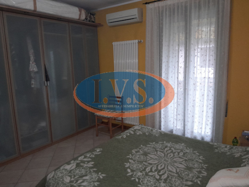 CASTEGNERO(VI): in un quartiere residenziale molto tranquillo proponiamo PORZIONE DI QUADRIFAMILI...