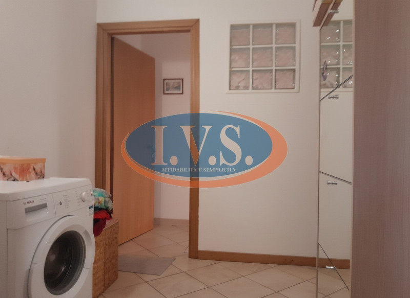 CASTEGNERO (VI): Situata in un quartiere residenziale tranquillo, proponiamo PORZIONE DI QUADRIFA...