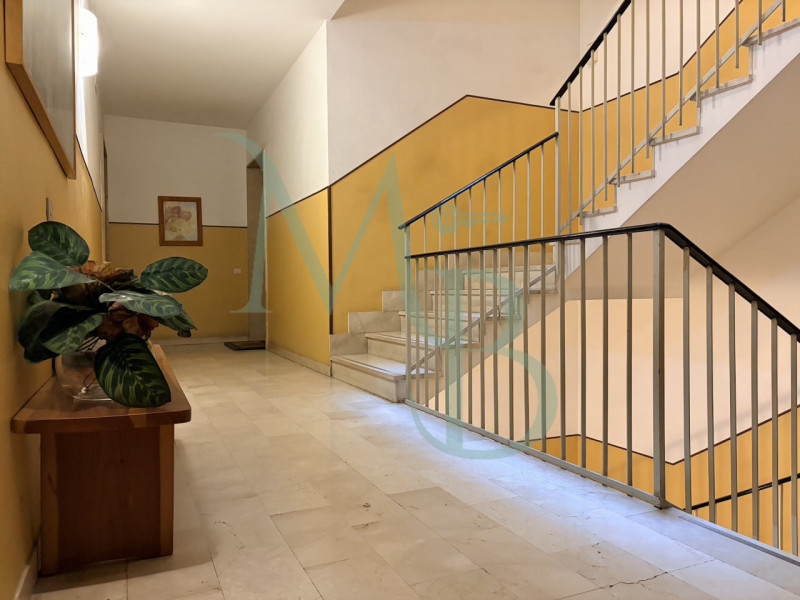 PADOVA - ARCELLA: Immobiliare MB propone in esclusiva luminoso appartamento quadrilocale situato ...