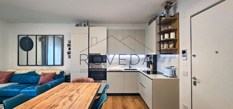 SILEA 

RIFERIMENTO: SI4

L'agenzia Roveda Immobiliare ha il piacere di presentarvi questo appart...